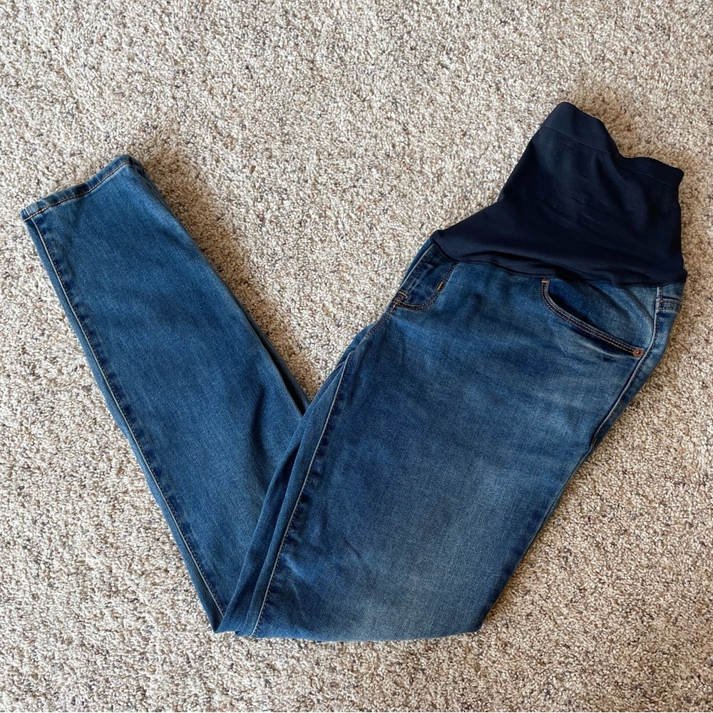 Maternity skinny jeans